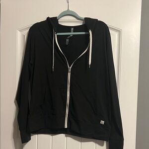Vuori black zip up jacket size xl